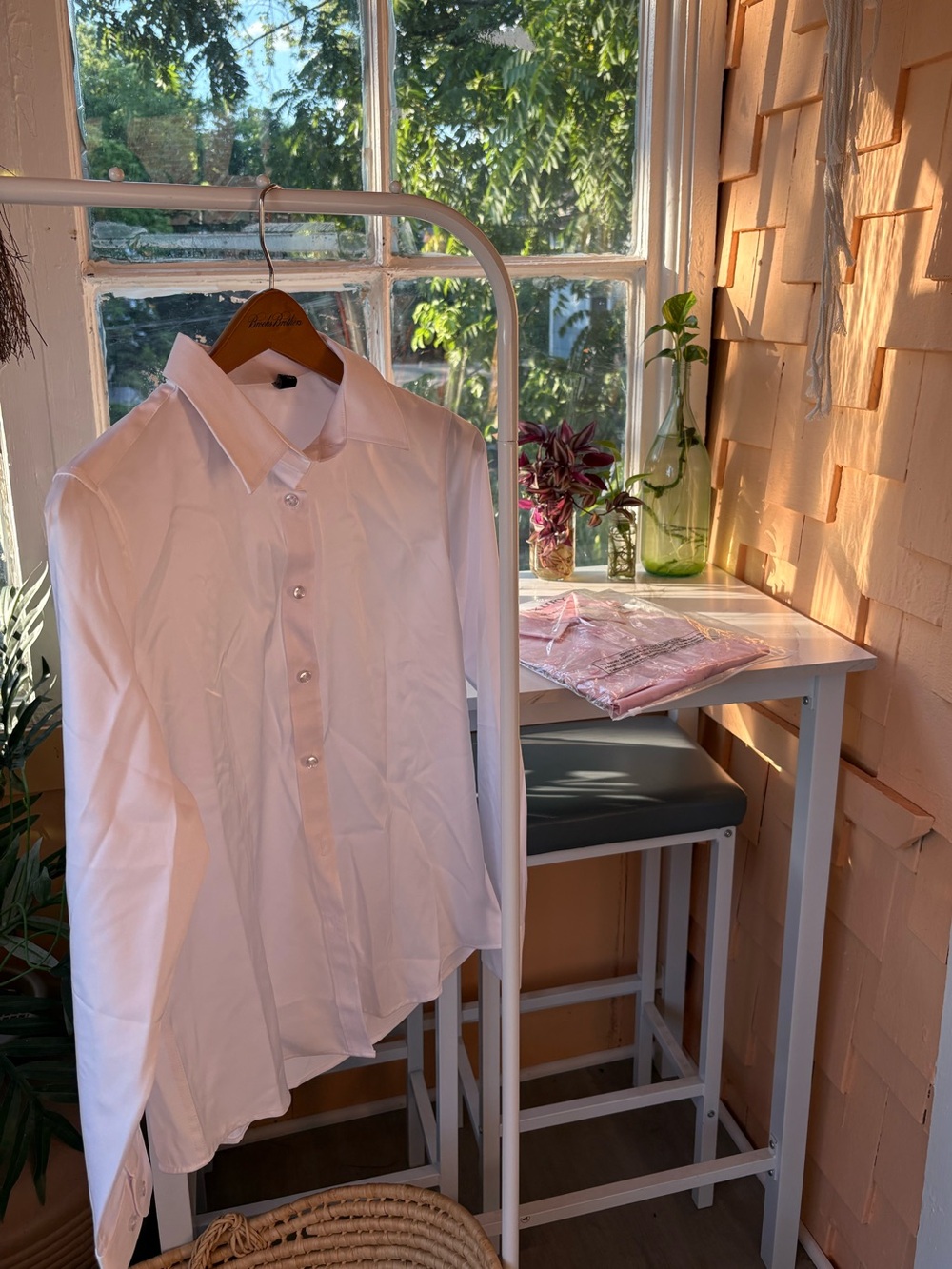 2-Pack Siliteelon Button Down Stain
Shield Dress Shirts, Collared Wrinkle Free
